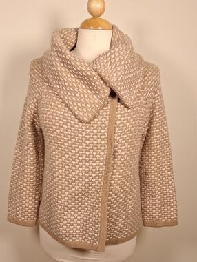 Banana Republic Italian Yarn Asymmetrical Sweater Jacket Size M